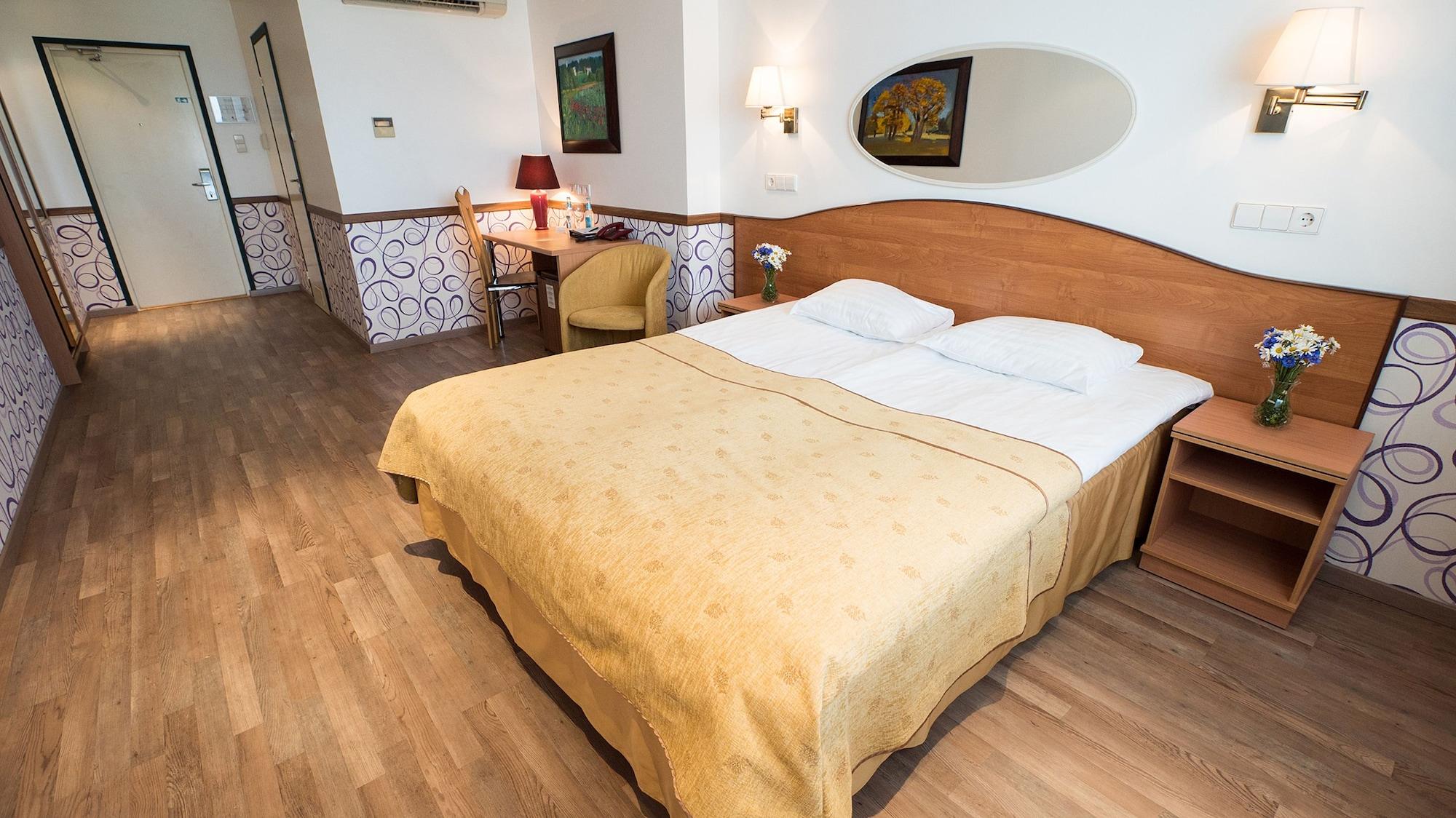 Hestia Hotel Susi Tallinn Eksteriør billede