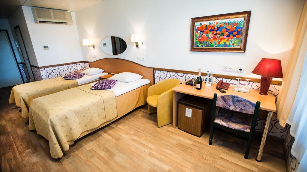 Hestia Hotel Susi Tallinn Eksteriør billede